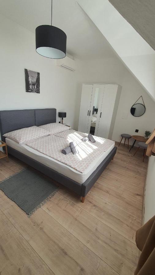 Apartman Soos -- Only For Relaxation, Not For Party! 시오포크 외부 사진
